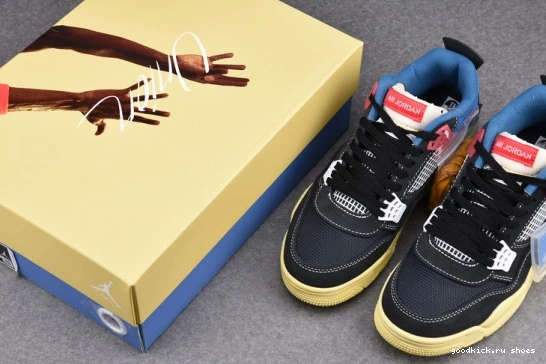 DC9533-001 Jordan Noir 4 Retro Off DC9533-001 Union AIR 0320